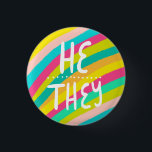 ER/SIE Pronouns farbenfrohe Handschrift Streifen Button<br><div class="desc">Dekorieren Sie Ihr Outfit mit diesem coolen Kunstknopf. Macht ein großartiges Geschenk! Sie können ihn anpassen und auch Text hinzufügen. Karo in meinem Shop für viel mehr Farben und Muster! Lass mir Bescheid,  wenn du auch etwas Gewohntes willst.</div>