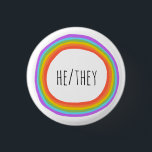 ER/SIE Pronouns farbenfroher Regenbogenkreis Button<br><div class="desc">Dekorieren Sie Ihr Outfit mit diesem coolen Kunstknopf. Macht ein großartiges Geschenk! Sie können ihn anpassen und auch Text hinzufügen. Karo in meinem Shop für viel mehr Farben und Muster! Lass mir Bescheid, wenn du auch etwas Gewohntes willst.</div>