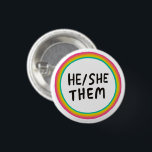 ER/SIE/SIE Pronouns Rainbow Bright Circle Rings Button<br><div class="desc">Dekorieren Sie Ihr Outfit mit diesem coolen Kunstknopf. Sie können ihn anpassen und auch Text hinzufügen. Karo in meinem Shop für viel mehr Farben und Muster! Lass mir Bescheid,  wenn du auch etwas Gewohntes willst.</div>