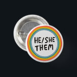 ER/SIE/SIE Pronouns Rainbow Soft Circle Rings Button<br><div class="desc">Dekorieren Sie Ihr Outfit mit diesem coolen Kunstknopf. Sie können ihn anpassen und auch Text hinzufügen. Karo in meinem Shop für viel mehr Farben und Muster! Lass mir Bescheid,  wenn du auch etwas Gewohntes willst.</div>