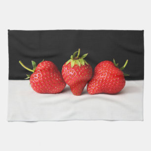 Erdbeeren auf schwarz über weiß ktcnm geschirrtuch