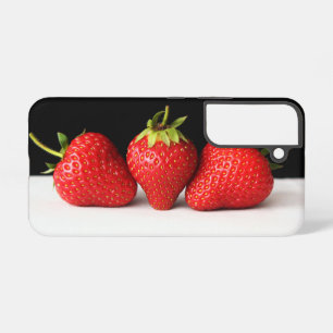 Erdbeeren auf Schwarz über Weiß Samsung Galaxy Hülle