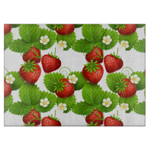 Erdbeeren im Weinbau Schneidebrett