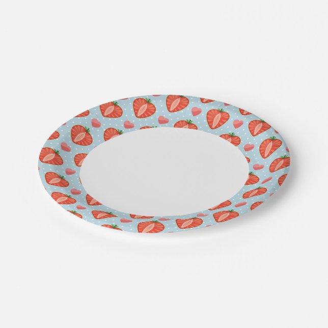 Erdbeeren mit Polka-Punkten und Herz Pappteller (Schrägansicht)