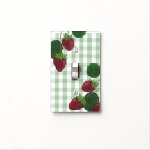Erdbeeren- und Gingham-Lichtschalter