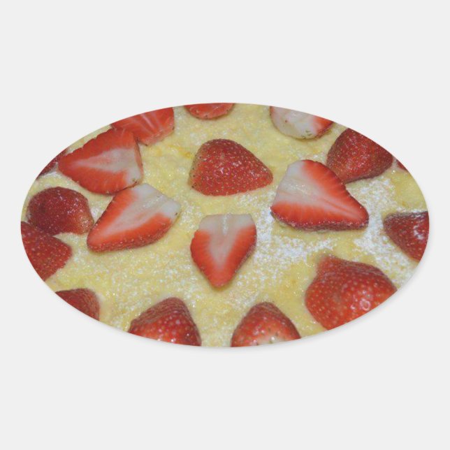 Erdbeerkuchen Ovaler Aufkleber (Vorderseite)