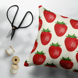 Erdbeermuster, Rote Erdbeeren, Obst, Leaf Dekokissen