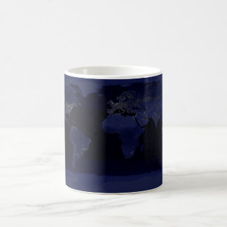 Erde bis zum Nacht - verwandelnde Tasse