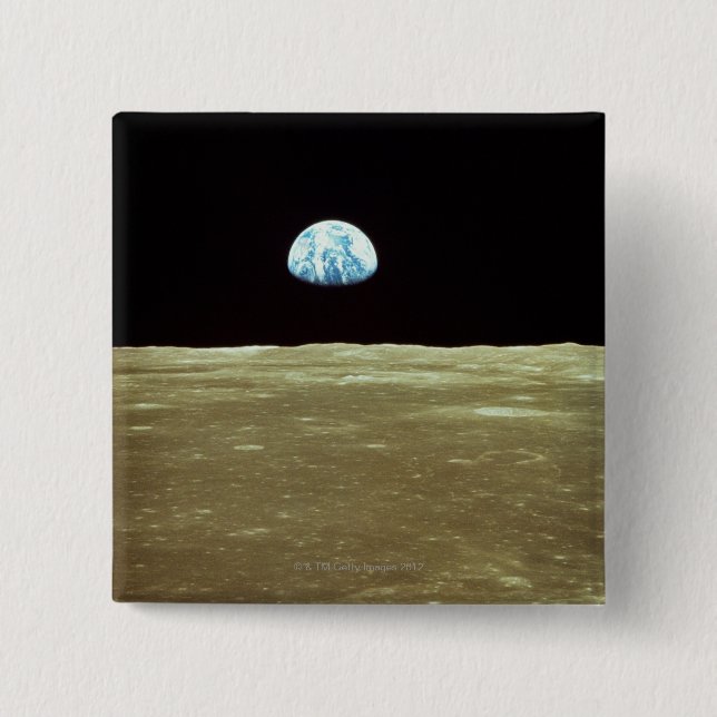 Erde erhebt sich über dem Mond Button (Vorderseite)