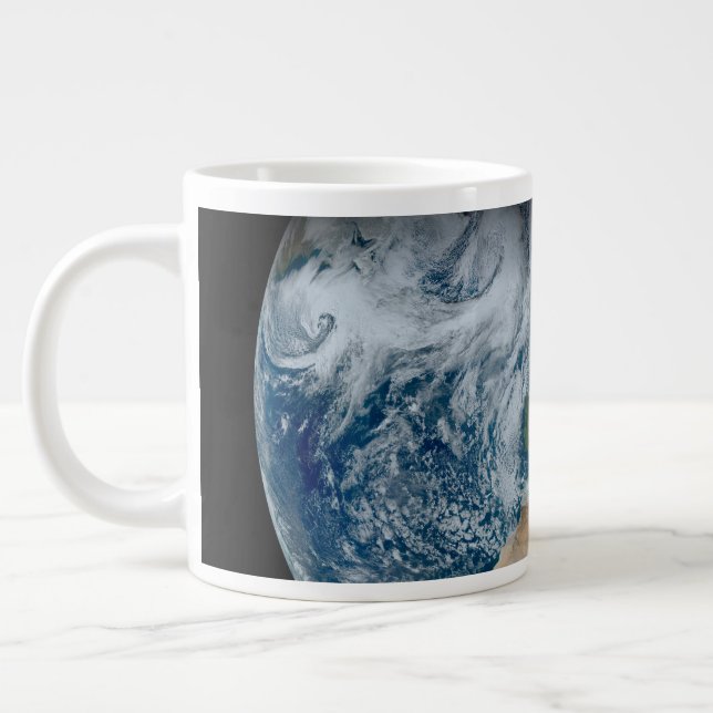 Erde mit Nordafrika und Südwesteuropa Jumbo-Tasse (Links)