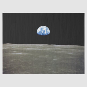 Erde vom Mond aus im schwarzen Weltraum: Earthrise Seidenpapier
