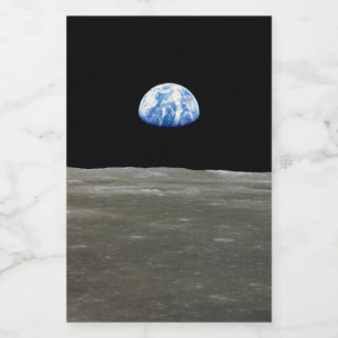Erde vom Mond im Schwarzen Raum: Erde Lebensmitteletikett