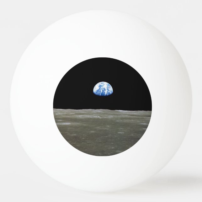 Erde vom Mond im Schwarzen Raum: Erde Tischtennisball (Vorderseite)