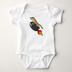 Erdmännchen bei Flying with Rocket Baby Strampler