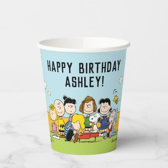Erdnüsse | Charlie Brown und Gang Birthday Pappbecher (Links)