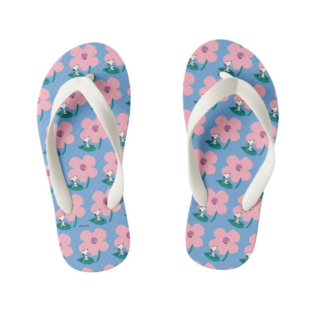 Erdnüsse | Illustrierung der Naturrosa Blume Kinderbadesandalen (Fußbett)