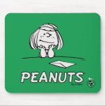 Erdnüsse | Peppermint Patty Thoughts Mousepad<br><div class="desc">Karo dieses lustige Design von Peanuts mit Peppermint Patty.</div>
