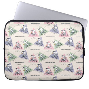 Erdnüsse   Snoopy Bike Ride Stats Laptopschutzhülle