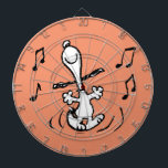 Erdnüsse | Snoopy Dancing Dartscheibe<br><div class="desc">Snoopy ist der liebliche Beagle von Charlie Brown im Comic-Streifen Peanuts von Charles M. Schulz. Karo aus diesem niedlichen Peanuts Design mit diesem lieblichen Hund.</div>