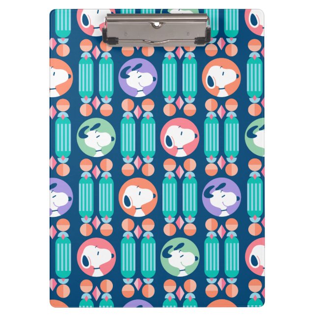 Erdnüsse | Snoopy Dark Blue Deko Dreams Pattern Klemmbrett (Vorderseite)
