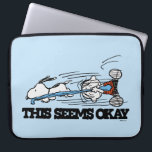 Erdnüsse | Snoopy & Linus Laptopschutzhülle<br><div class="desc">Karo dieses lustige Design aus Erdnüssen mit Snoopy und Linus.</div>