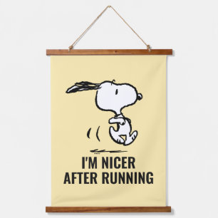Erdnüsse   Snoopy Running Wandteppich Mit Holzrahmen