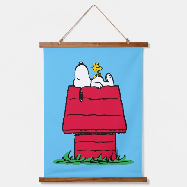 Erdnüsse | Snoopy & Woodstock Doghouse Wandteppich Mit Holzrahmen (Vorderseite)
