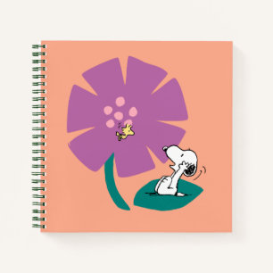 Erdnüsse   Veranschaulichung der Lila Blume der Na Notizbuch