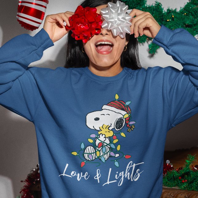 Erdnüsse | Weihnachts-Liebe und Lichter Sweatshirt (Von Creator hochgeladen)