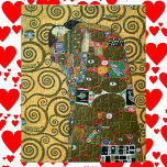 Erfüllung alias The Embrace von Gustav Klimt<br><div class="desc">Erfüllung (The Embrace) (1909) von Gustav Klimt. Eine Vintage Viktorianische Ära Symbolische Kunst Liebe und Romantik Porträtmalerei mit einem jungen Paar Umarmung. Die Stoclet Frieze ist eine Serie von drei Mosaiken, die für den Speisesaal des Palais Stoclet in Brussells in Auftrag gegeben werden. Über den Künstler: Gustav Klimt (1862-1918) war...</div>