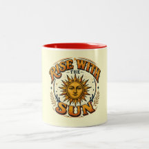 Erhebe Dich Mit Dem Retro-Abzeichen-Mug