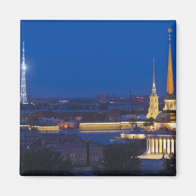 Erhöhte Ansicht des Fernsehturms Magnet (Vorne)