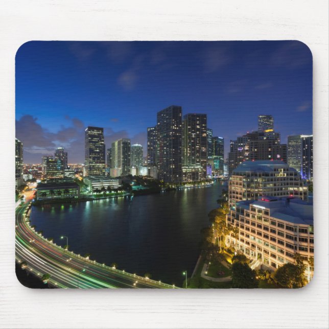 Erhöhte City-Skyline von Brickell Key Mousepad (Vorne)