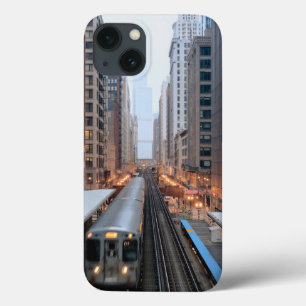 Erhöhte Schiene in im Stadtzentrum gelegenem Case-Mate iPhone Hülle