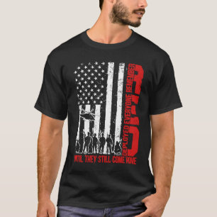 Erinnern Sie sich an alle, die RED Friday Military T-Shirt