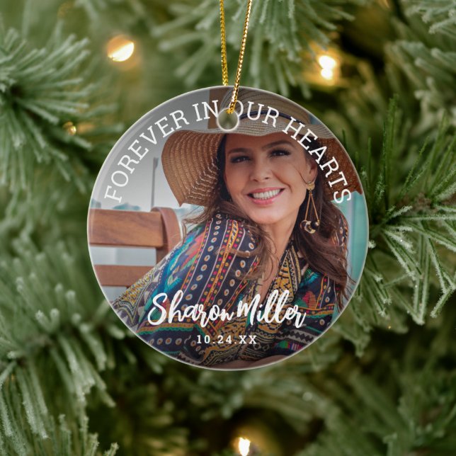 Erinnerung an Foto "Forever in Our Hearts" Keramik Ornament (Baum)