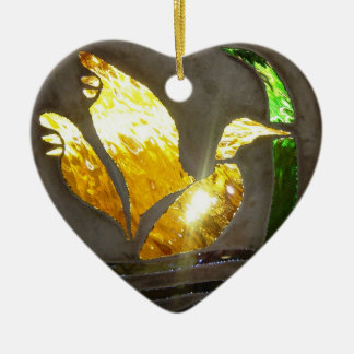 Erinnerung in der Buntglas-Verzierung Keramikornament