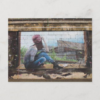 Erinnerungen der Kindheit Graffiti Postkarte