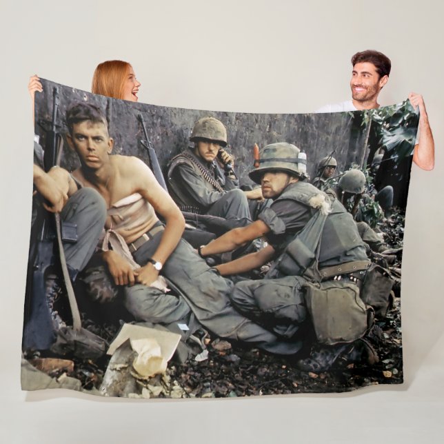 ERINNERUNGEN VON VIETNAM FLEECEDECKE (Beispiel)