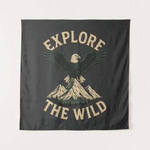 Erkunden Sie das Adventure de Wild - Bald Wandteppich