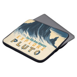 Erkunden Sie den Pluto Vintage-Reiseposter - Retro Laptopschutzhülle