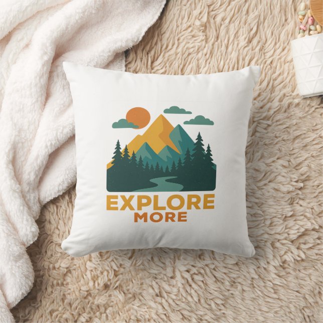 Erkunden Sie mehr - Retro Mountain & Forest Advent Kissen (Decke)