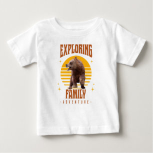 Erkundung des Familienabenteuers Baby T-shirt