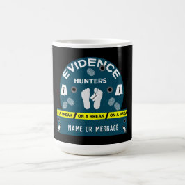 Ermittler für Kriminalwissenschaften Kaffeetasse
