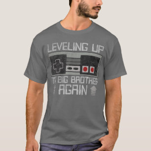 Erneut zum großen Bruder aufsteigen Lustige Gamer- T-Shirt