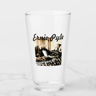 ERNIE PYLE BIER GLASS RECLINING GLAS