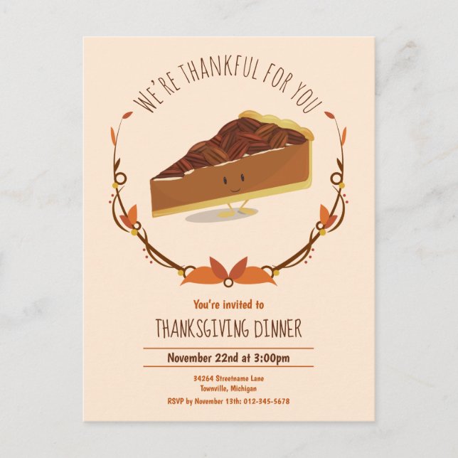 Erntedank Holiday Lächeln Pecan Pie Tan Brown Einladungspostkarte (Vorderseite)