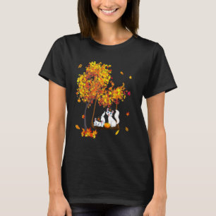 Erntedankfest Zwei Katzen mit Hut fallen Baum Besi T-Shirt