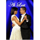 Eröffnungsball-Tanz Freistehende Fotoskulptur<br><div class="desc">Michelle und Barack Obama teilen ihren ersten Eröffnungsballtanz zum Lied. "Schließlich"</div>