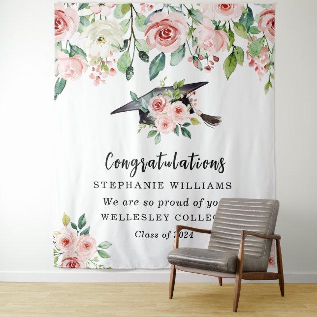 Erröten & Weiße Florale Abschluss Gratulation Wandteppich (Beispiel)